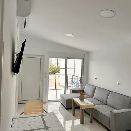 Sun 2e Apartmán *