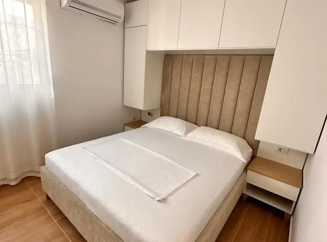 Apartman Sun 2e *